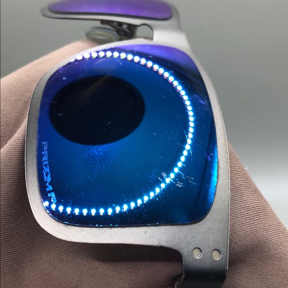 Oakley Holbrook Metal Sunglasses OO4123-0755 Sapphire Lens Gunmetal Frame - Picture 2 of 11